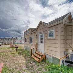 Tiny House Tabor - downtown & Pet Friendly
