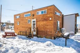 Tiny House Oscar - one block to Harrison