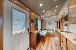 Tiny House Lilly- downtown Leadville