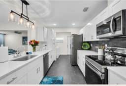 4BR Pinecraft Retreat Near Yoders