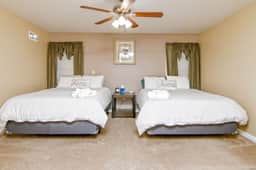Cabin by the Creek with private creek access -