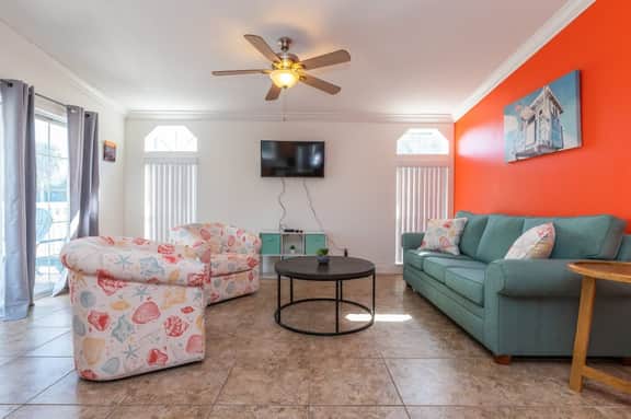 2 Bedroom 2 Bath home near Siesta Key Beach