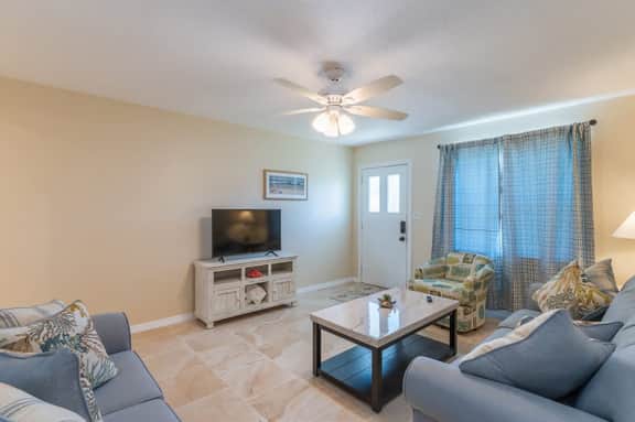 Sleeps 10 & pet friendly #3606 Villa Franca