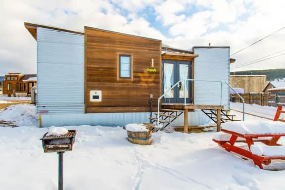 Downtown Leadville - Tiny house dragonfly