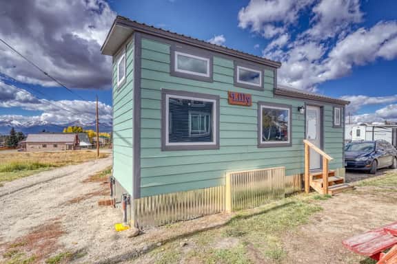 Tiny House Lilly- downtown Leadville