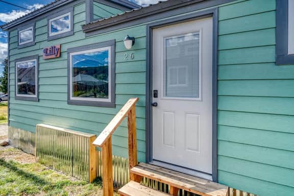 Tiny House Lilly- downtown Leadville