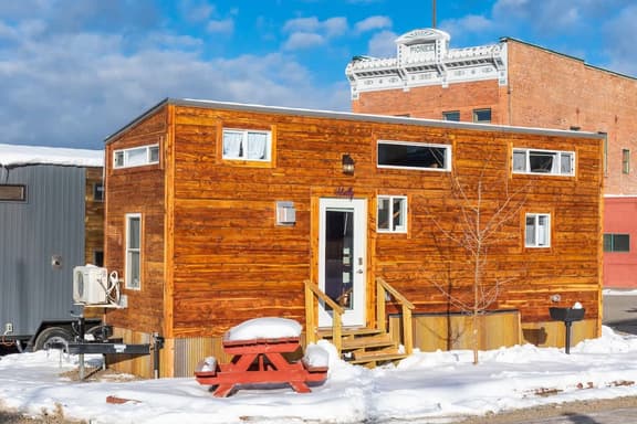 Tiny House Molly in downtown Leadville - Image 1