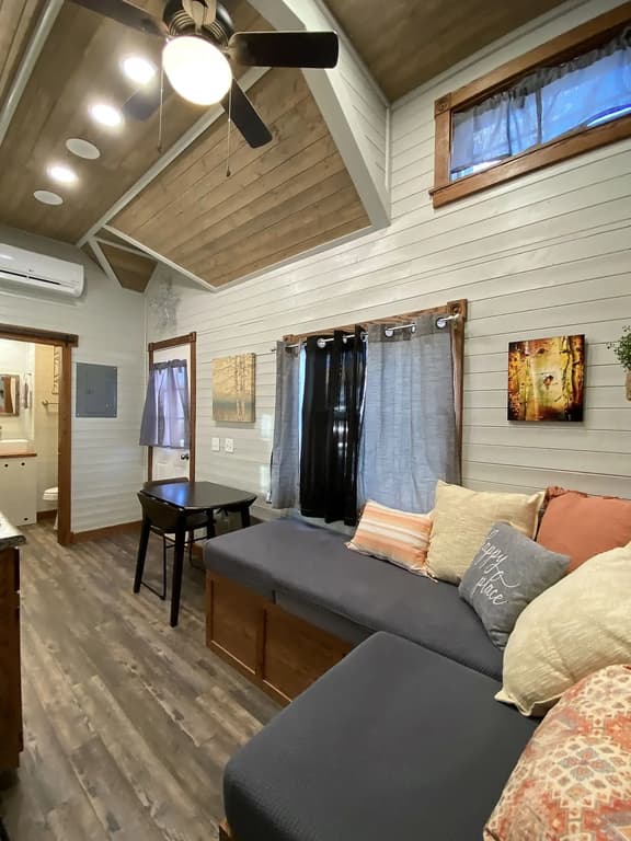 Tiny House Parker - tiny living downtown Leadville - Image 1